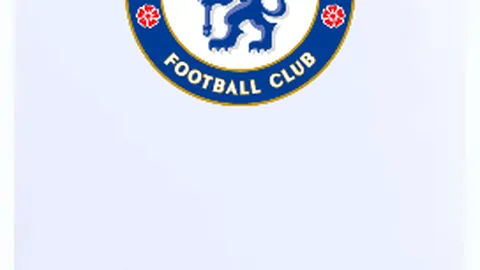 白宇球场挥杆英姿，健硕体态成焦点