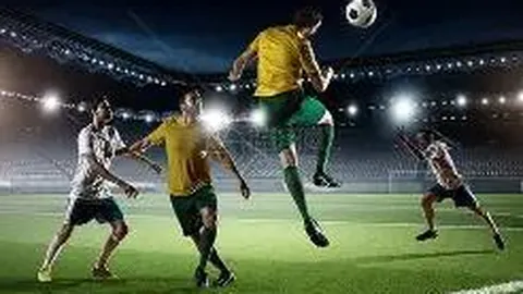 科贝尔怒斥：扑救争议！若拉扯不违规，我岂不是要“血战”球场？